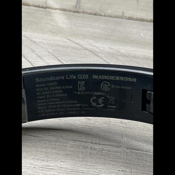 Anker Soundcore Life Q20 Over the Ear Wireless Headphones - Black - Picture 3 of 5